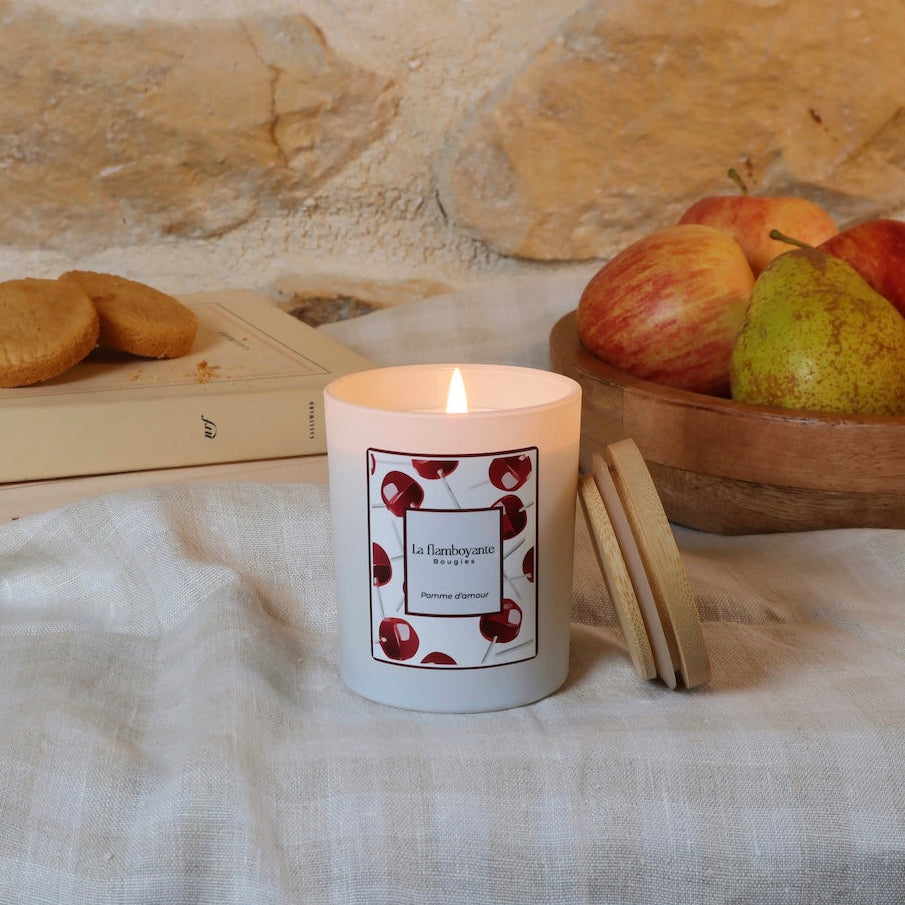 bougie parfumée pomme d'amour